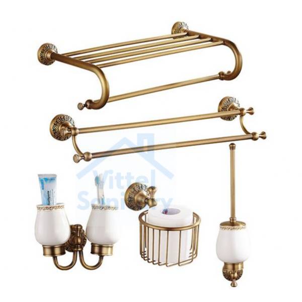 Antique Bathroom Accessories D021176